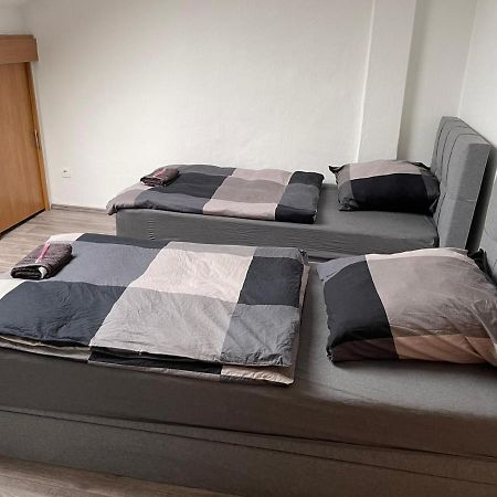 Apartment Bis Zu 8 Einzelbetten Stellplatz Wifi Essen Kültér fotó